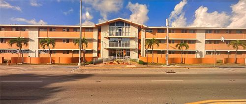 apt-305-3881 W Flagler St, Coral Gables, FL, 33134-1647 | Card Image