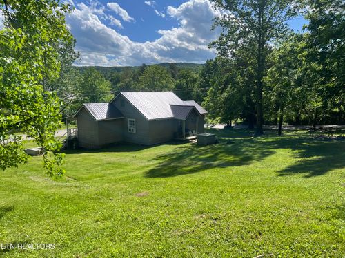 2045 Winona Rd, Huntsville, TN, 37756-3678 | Card Image