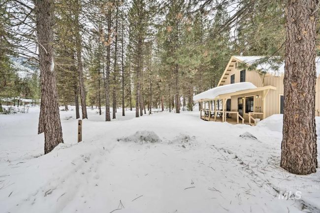8392 Highway 21, House other with 4 bedrooms, 2 bathrooms and 2 parking in Lowman ID | Image 21