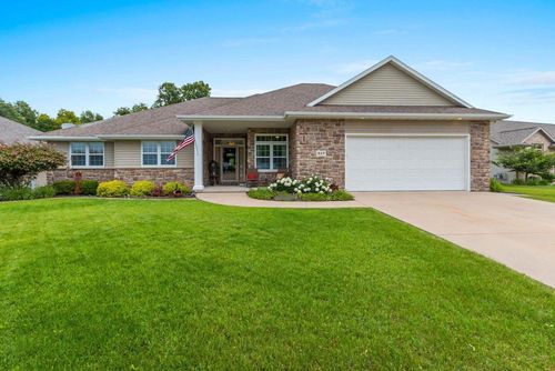 217 Hidden Ridges Way, COMBINED LOCKS, WI, 54113 | Card Image