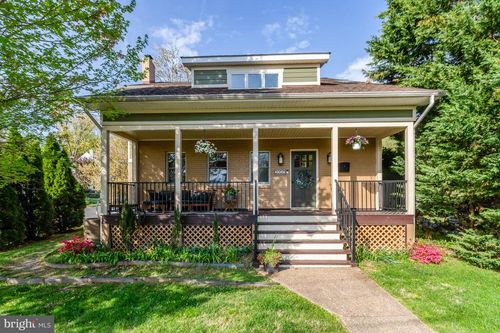 2000 N George Mason Dr, ARLINGTON, VA, 22205-3607 | Card Image