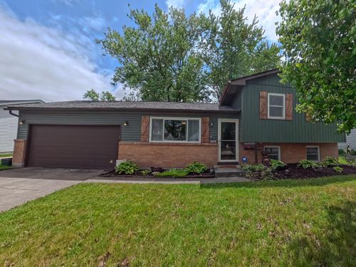 2575 Mcdaniel Ct, Grove City, OH, 43123-2151 | Card Image