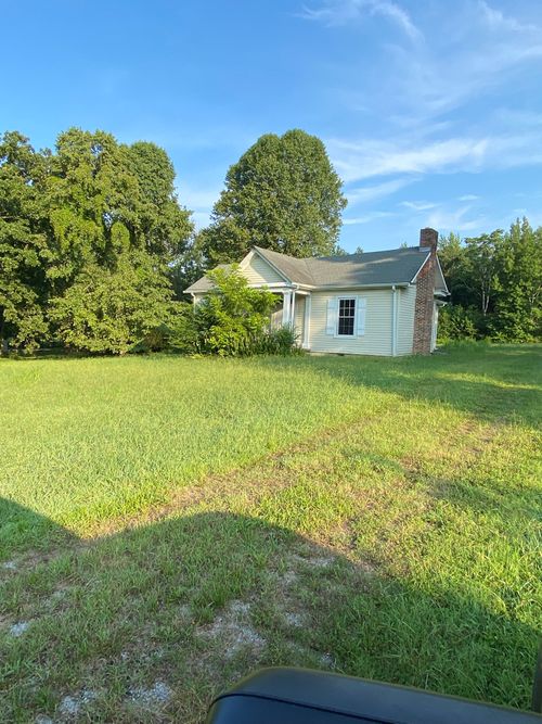 972 Fall River Rd, Goodspring, TN, 38460-5283 | Card Image