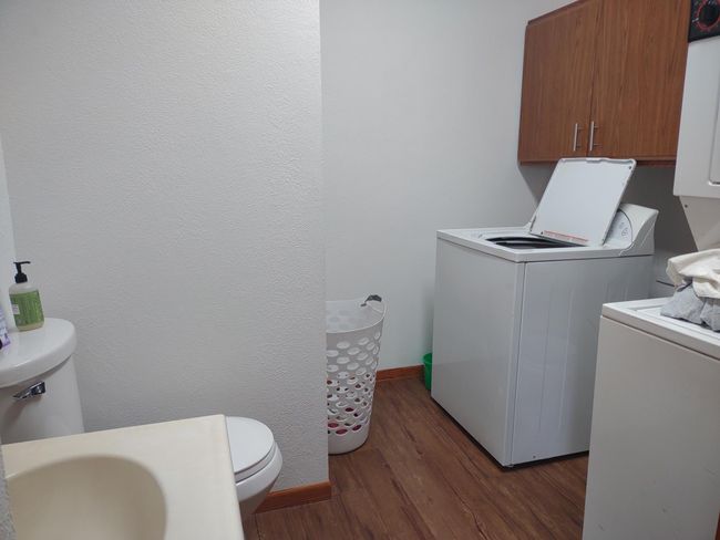 Main floor laundry | Image 30