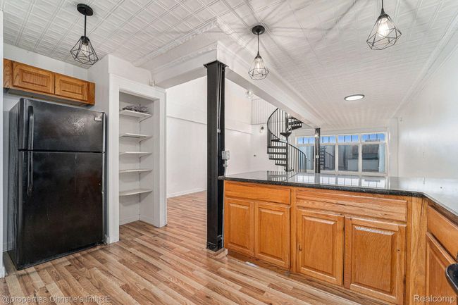 APT-2 - 8820 Joseph Campau St, Condo with 2 bedrooms, 2 bathrooms and null parking in Hamtramck MI | Image 9