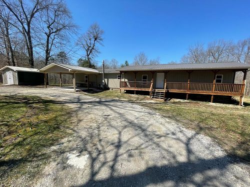1682 Hollis Poore Rd, Jamestown, TN, 38556-5112 | Card Image