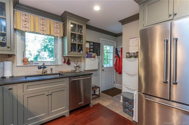 180 Putting Green Rd, House other with 3 bedrooms, 2 bathrooms and null parking in Fairfield CT | Image 9