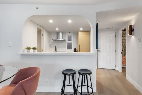 407-183 Keefer Pl, Vancouver, BC, V6B6B9 | Card Image