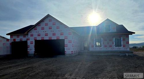 661 Glacier Ave, Shelley, ID, 83274-1030 | Card Image