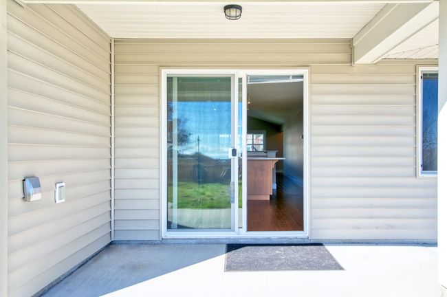 6257 Kevins Rd, House other with 3 bedrooms, 2 bathrooms and 4 parking in Sechelt BC | Image 9