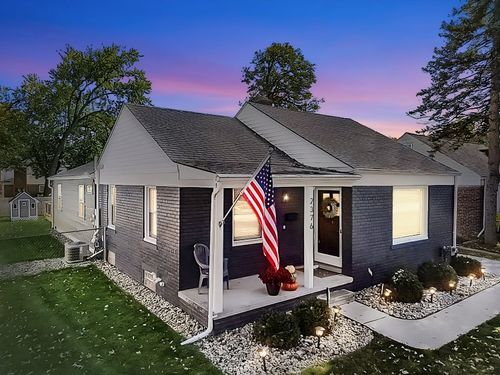 2376 Thomas Ave, Berkley, MI, 48072-1035 | Card Image