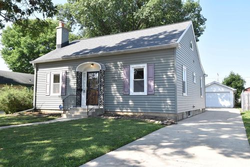 3808 21st Avenue, Kenosha, WI, 53140 | Card Image