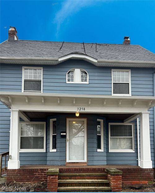 3258 Berkshire Rd, Cleveland Heights, OH, 44118-2525 | Card Image