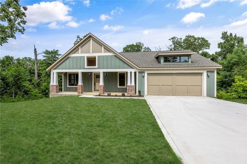 12 Florence Ln, Bella Vista, AR, 72715-5023 | Card Image