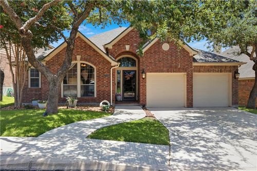 27038 Trinity Woods, San Antonio, TX, 78261-2423 | Card Image