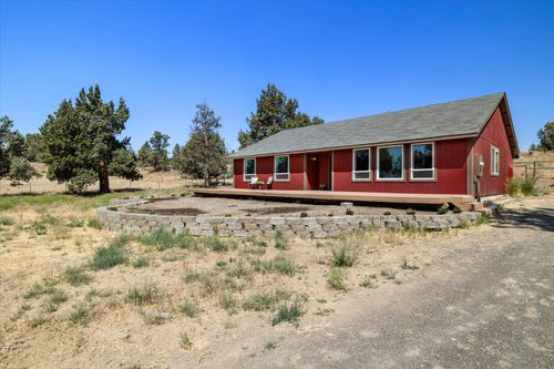 25070 Alfalfa Market Rd, Bend, OR, 97701-9425 | Card Image