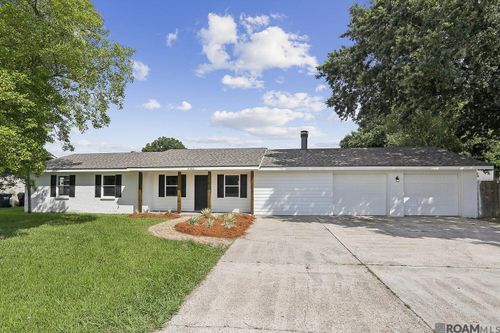2383 Saint Mark Ct, Donaldsonville, LA, 70346-8763 | Card Image
