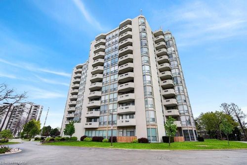 808-5070 Pinedale Ave, Burlington, ON, L7L5V6 | Card Image