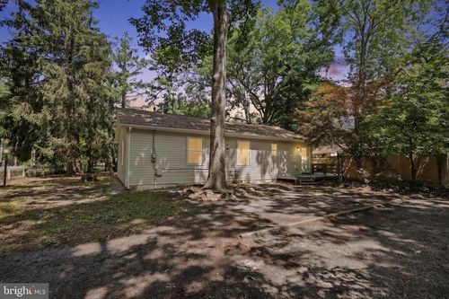 23 Gentian St, BROWNS MILLS, NJ, 08015-4216 | Card Image