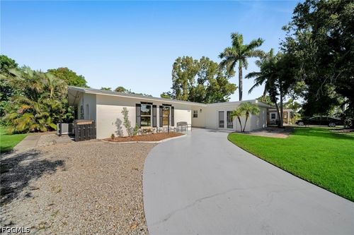 4118 Se 3rd Ave, Cape Coral, FL, 33904-8480 | Card Image