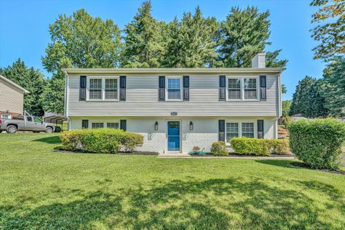 3631 Bower Rd, Roanoke, VA, 24018-3011 | Card Image