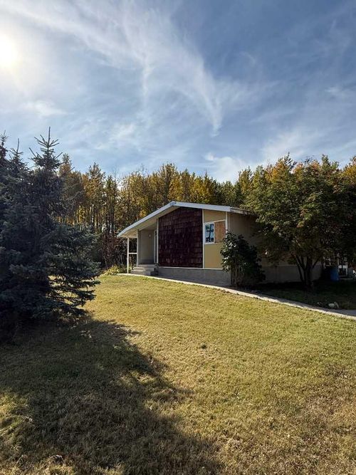 30 3 St, Blue Ridge, AB, T0E | Card Image