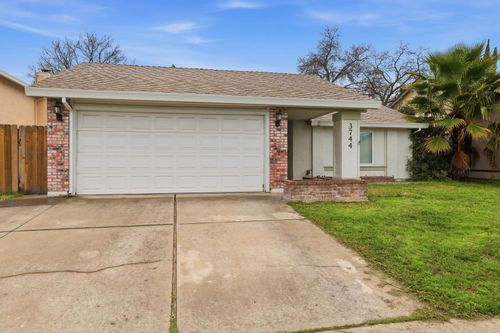 3744 N Country Dr, Antelope, CA, 95843-2373 | Card Image