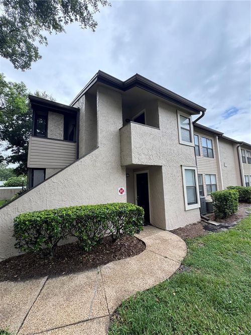 apt-130-3020 Antique Oaks Cir, Winter Park, FL, 32792-5661 | Card Image