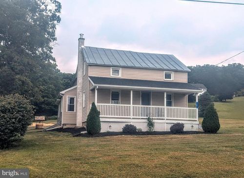 4 Nursery Rd, BERWICK, PA, 18603-5126 | Card Image