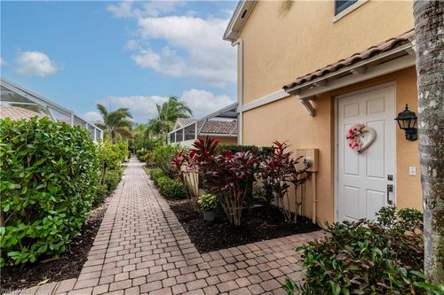 8102 Chianti Ln, NAPLES, FL, 34114 | Card Image