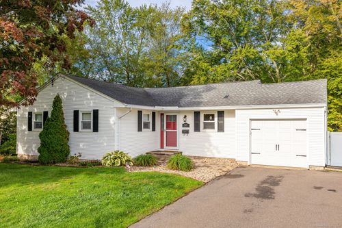 249 Connecticut Ave, Newington, CT, 06111-2113 | Card Image