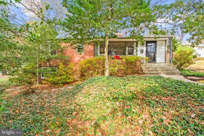 8721 23 Rd Avenue, House other with 3 bedrooms, 2 bathrooms and null parking in HYATTSVILLE MD | Image 2