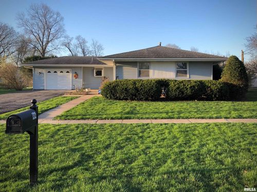 132 W Coal St, Wataga, IL, 61488-5051 | Card Image