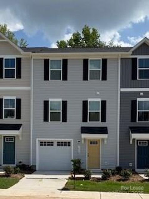 7726 Captain Ln, Charlotte, NC, 28208 | Card Image