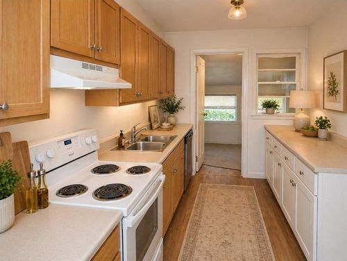 204 Lakeview Drive Drive, GAFFNEY, SC, 29341 | Card Image