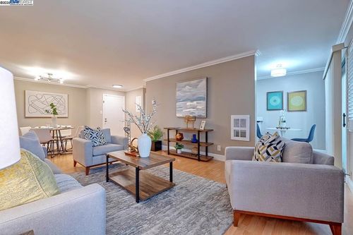 apt-108-1131 Compass Ln, Foster City, CA, 94404-3432 | Card Image