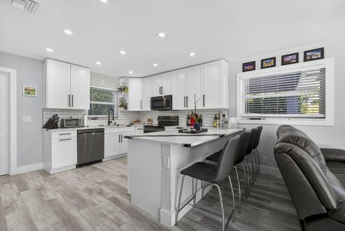 2388 S Wallen Dr, West Palm Beach, FL, 33410-2553 | Card Image