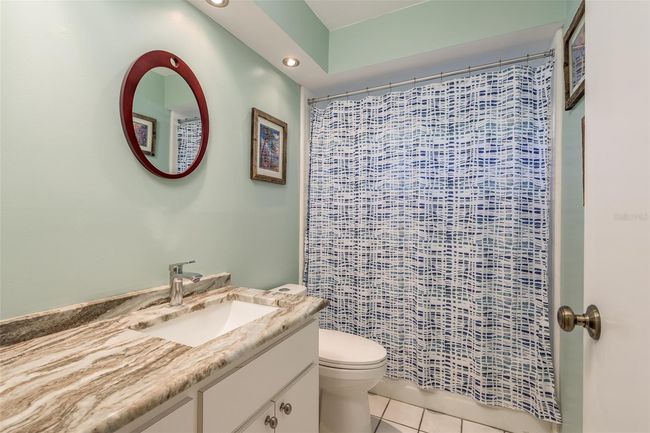 Guest Bath | Image 25