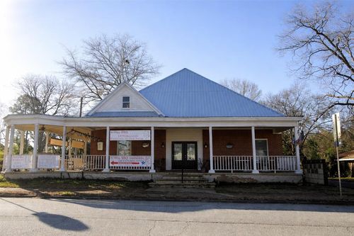 1504 Broad St, Lumpkin, GA, 31815-3040 | Card Image