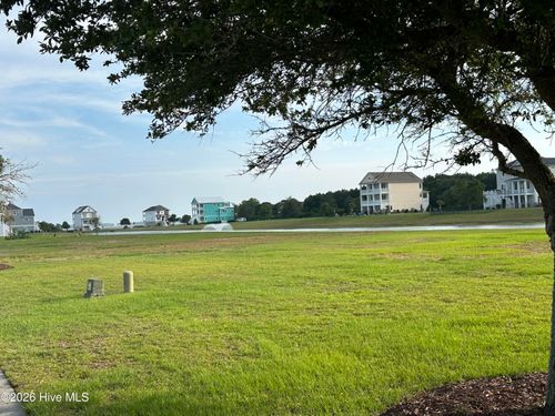 847 Cannonsgate Dr, Newport, NC, 28570-4565 | Card Image