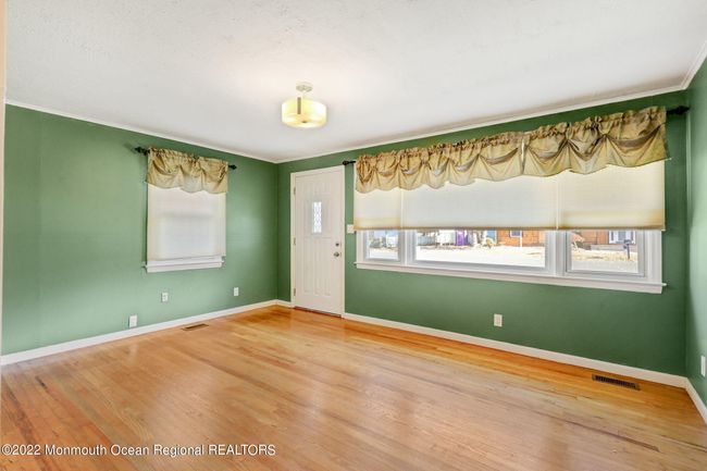 70 Crest Dr, House other with 3 bedrooms, 2 bathrooms and null parking in Howell NJ | Image 15
