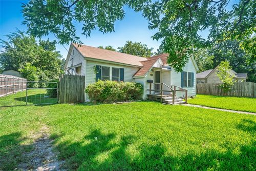 207 California St E, Sulphur Springs, TX, 75482-2207 | Card Image