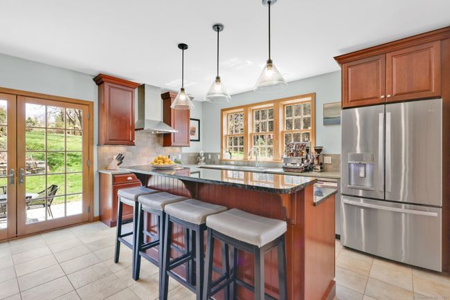 Kitchen | Image 11