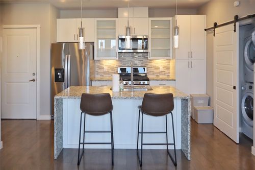 unit-202-810 S Rock St, Georgetown, TX, 78626-2832 | Card Image
