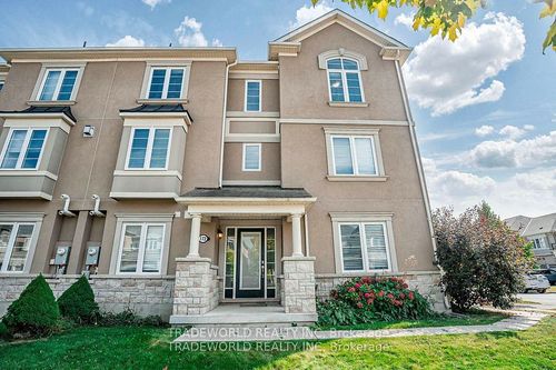 172 Thomas Phillips Dr, Aurora, ON, L4G0X8 | Card Image