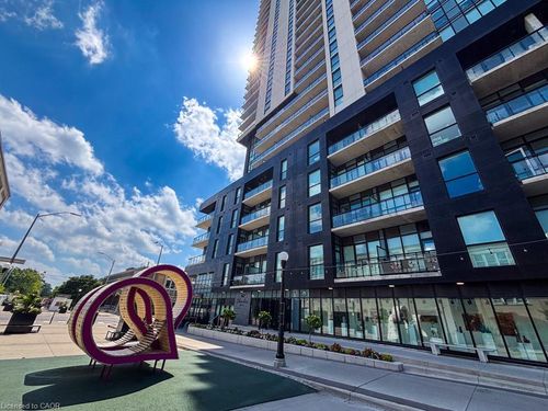 409-60 Charles St W, Kitchener, ON, N2G0C9 | Card Image