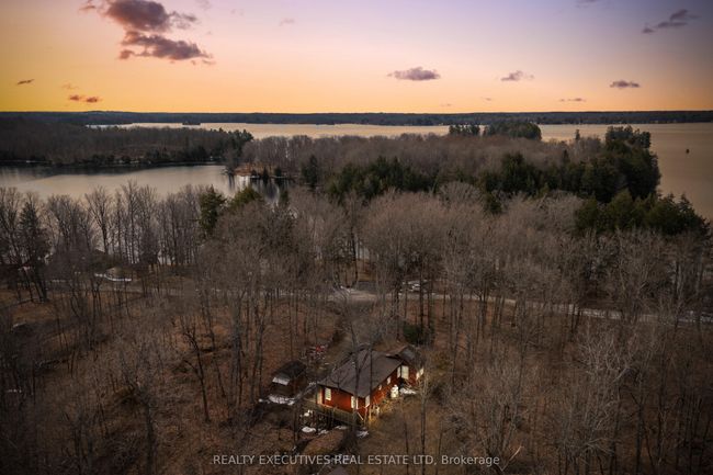 209 Maple Grove Lane, House other with 2 bedrooms, 1 bathrooms and 6 parking in South Frontenac ON | Image 22