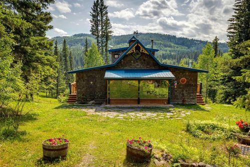 352225 242 Ave W, Bragg Creek, AB, T0L0K0 | Card Image