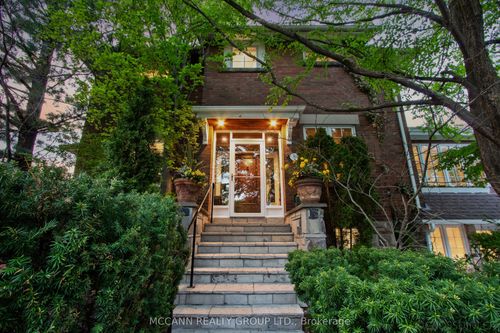 39 Acacia Rd, Toronto, ON, M4S2K6 | Card Image