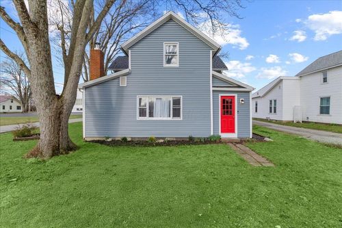 290 S Oak St, Lakeview, OH, 43331-9149 | Card Image